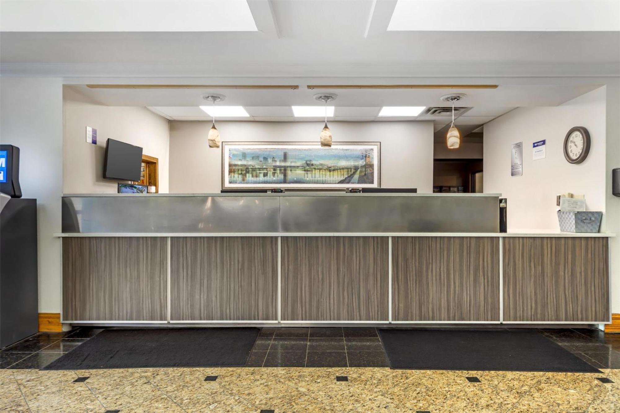 Best Western Chesapeake Bay North Inn Норт-Ист Экстерьер фото