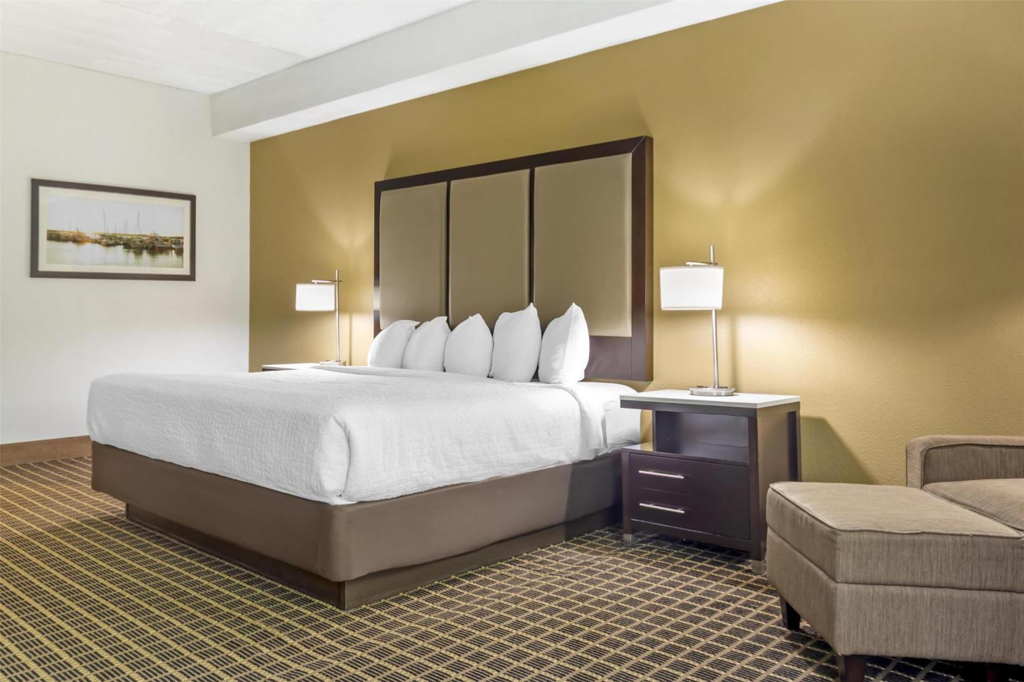 Best Western Chesapeake Bay North Inn Норт-Ист Экстерьер фото